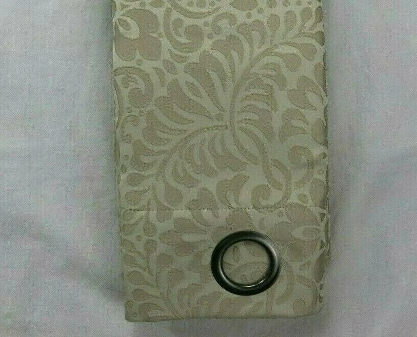 50X84 JCP Plaza 挂毯索环窗帘面板 卵石沙滩 卡其色 米色 遮光 — 第 4/4 张图片