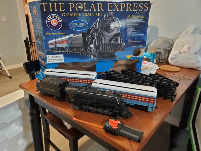 The Polar Express G Gauge Train Set Lionel 7-11088 for sale online | eBay