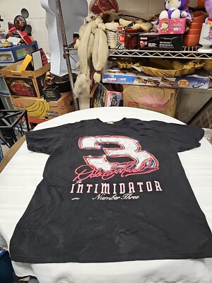 Nutmeg Mills  90's NASCAR T-Shirt Men s XL Dale Earnhardt  Intimidator #3 