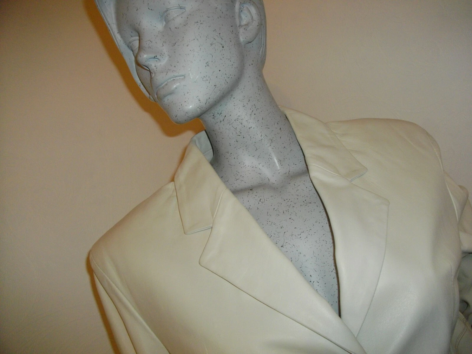 Picture 2 of 6