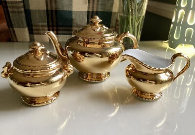 Vintage Royal Worcester Golden Age Teeservice Teekanne Milchkännchen Deckel Zuckerdose sehr guter Zustand