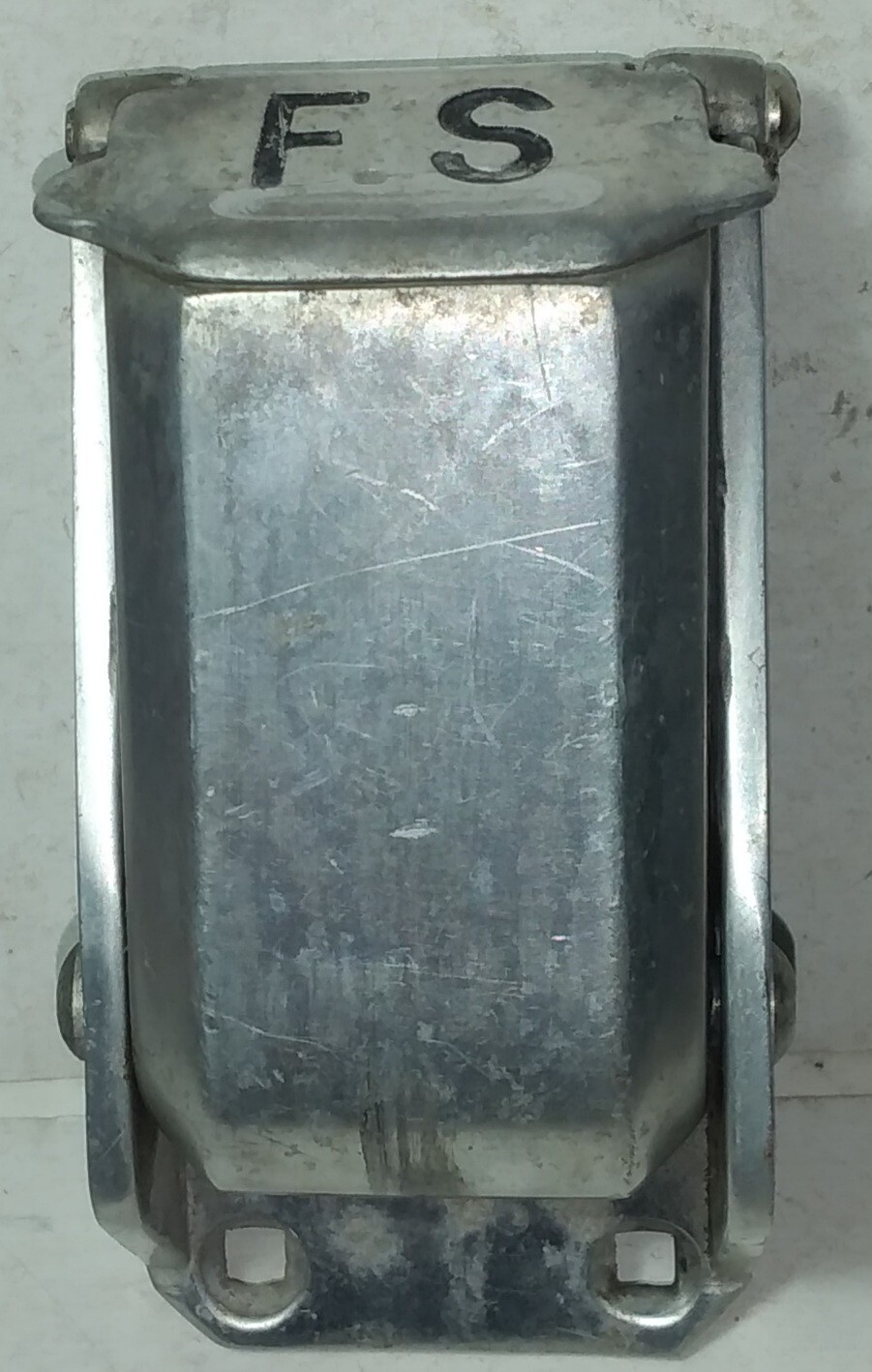 Foto 4 di 13