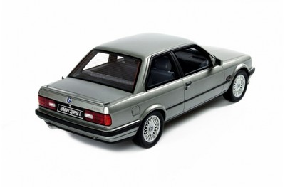 BMW 325i E30 silverミニカー Otto mobile 1/18 1/18 OTTO 1988 BMW 325i (E30) (Silver) Car Model