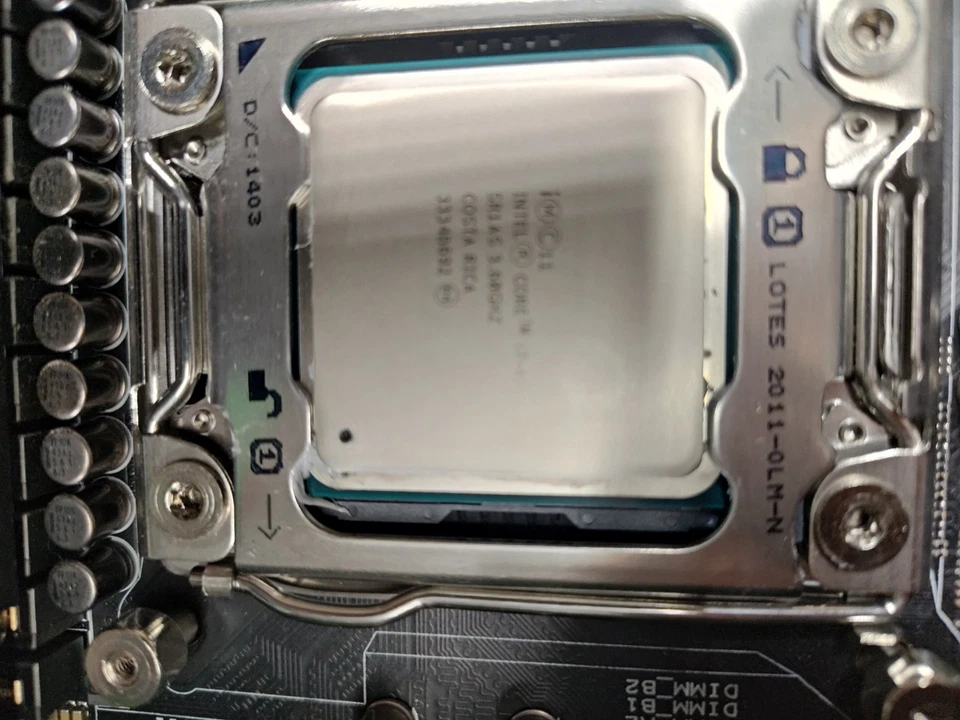 ASUS Rampage IV Black Edition LGA2011 ATX Motherboard - Image 3 of 4