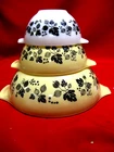 VINTAGE PYREX GOOSEBERRY CINDERELLA YELLOW & BLACK 3 PIECE BOWL SET 441 442 444