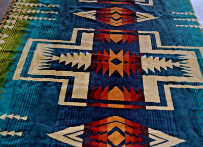 Pendleton Oversized Jacquard Spa Towel 40'' x 70'' Century Harding Collection