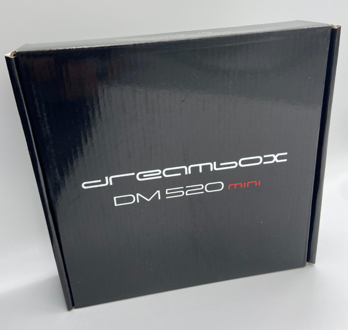 Dreambox DM520 mini récepteur Linux DVB-S2 Full HD avec tuner satellite PVR noir