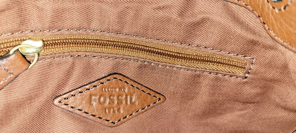 FOSSIL Brown Leather Bucket Shoulder Handbag Crossbody Purse Drawstring Tassel - Image 3 of 4