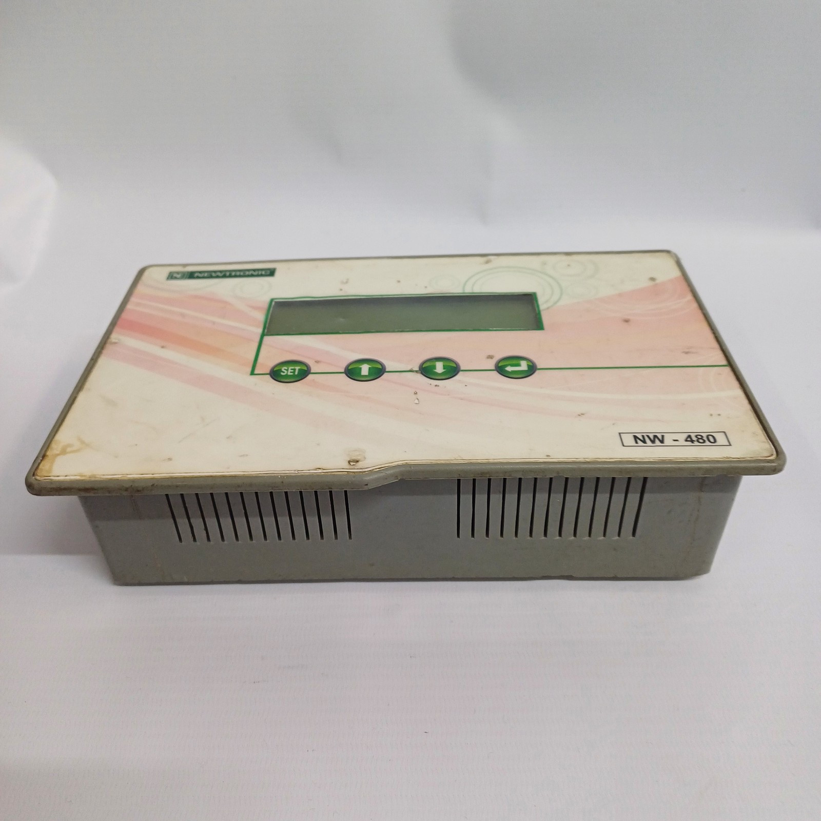 NEWTRONIC NW-480 BOD CONTROLLER V 1.5B