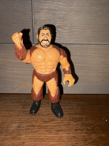 HASBRO WWF GIANT GONZALEZ EL GIGANTE WRESTLING ACT...