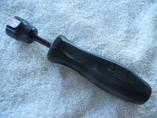 Snap-on Tools B1356e Brake Shoe Hold Down Spring Remover