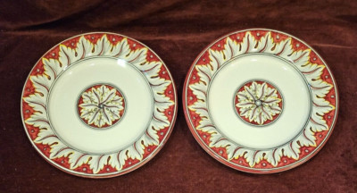 FIMA DERUTA Set of 2 Plates 8-3/4'' Red
