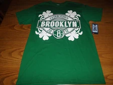 BROOKLYN NETS NBA UNK MENS  ST. PATRICKS DAY SHORT SLEEVE SHIRT MEDIUM