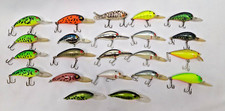 Huge Lot of used Bombers &More Lipped Crankbait Topwater Lures 22 Baits