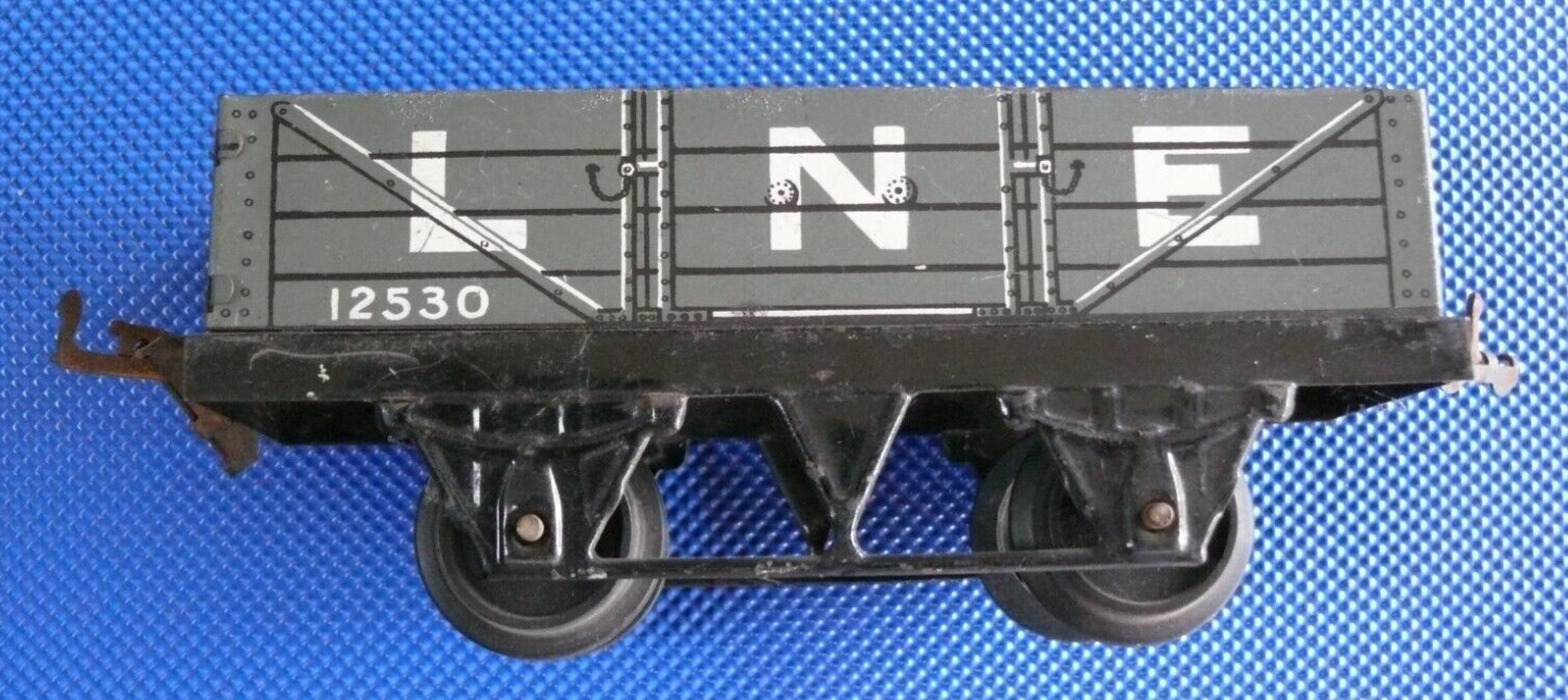 Photo 1/4