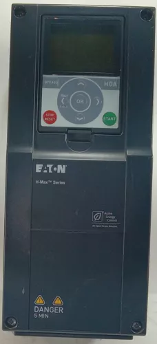 1 USED EATON HMX34AG01221-N 7.5HP VARIABLE FREQUENCY DRIVE ***MAKE OFFER***