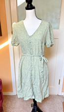 UNIVERSAL THREAD Dress Womens Size Medium Floral green Button-Down Dress
