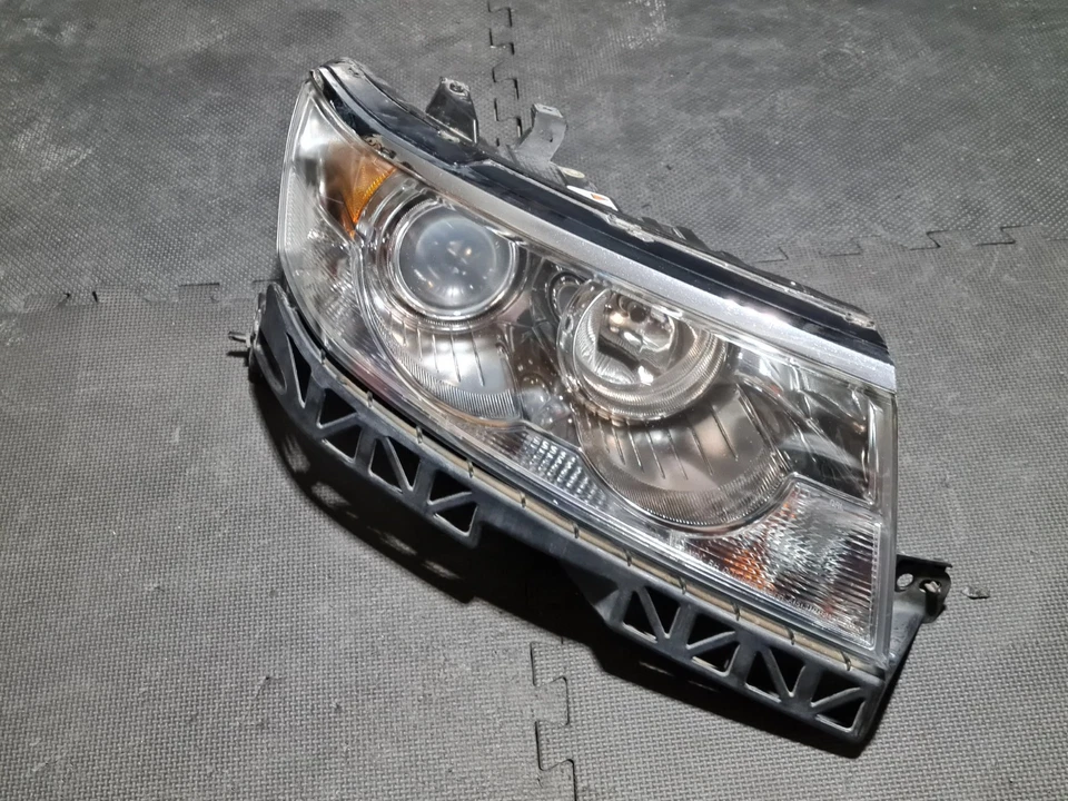 Faro lateral derecho pasajero Lincoln MKZ Zephyr 2006-2009 xenón HID fabricante original Foto 2 de 4