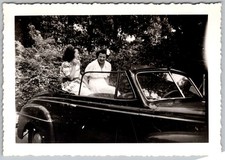Vtg B&W Snapshot Two Happy Women Laughing In A Vintage Convertible Car 1940s