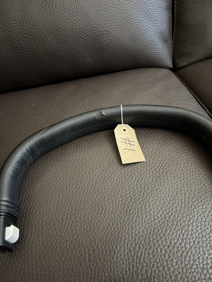 Bugaboo Donkey Carry Handle. Leather Look. Black. #1 - Image 2 of 3