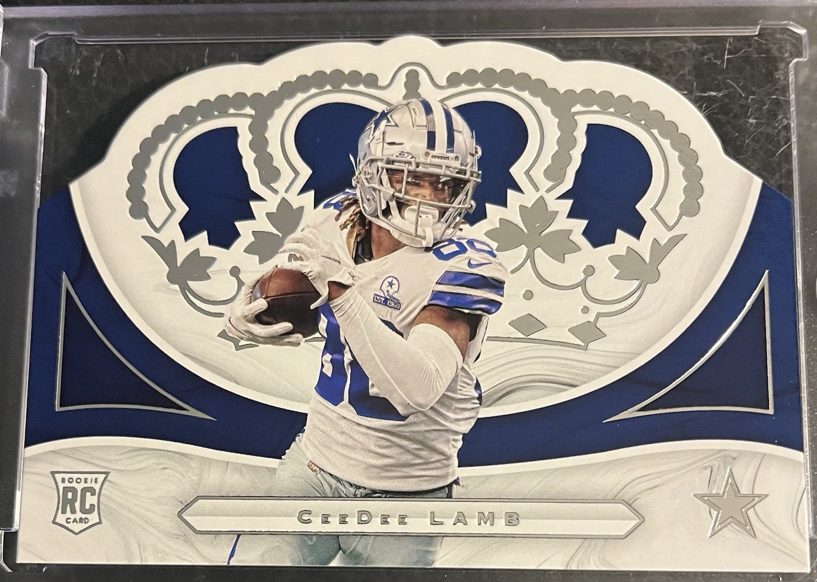 2020 Panini Chronicles - #CR-13 CeeDee Lamb Crown Royale (RC). **MINT**