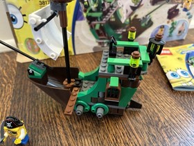 LEGO(3817)SpongeBob SquarePants:The Flying Dutchman, Used