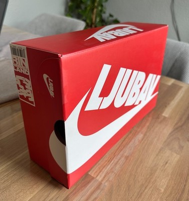 RIN   Nimmerland Musikbox (Nike x RIN Collaboration)   gebraucht