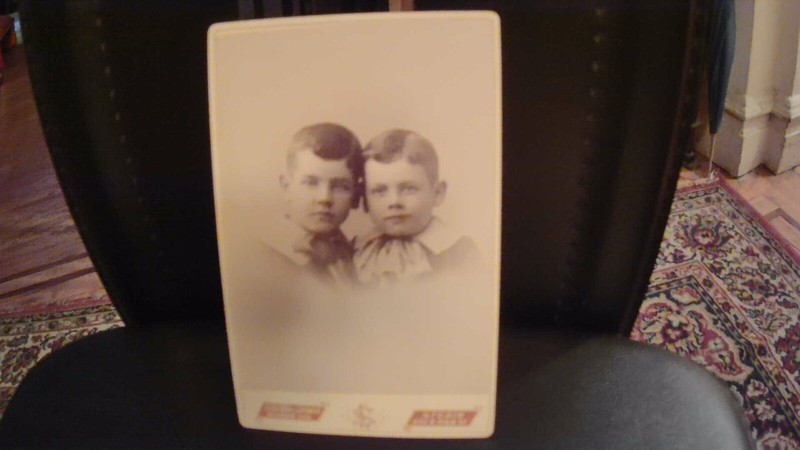 Vintage Cabinet Photograph Twin Little Boys Decatur Illinois In Fine Condition