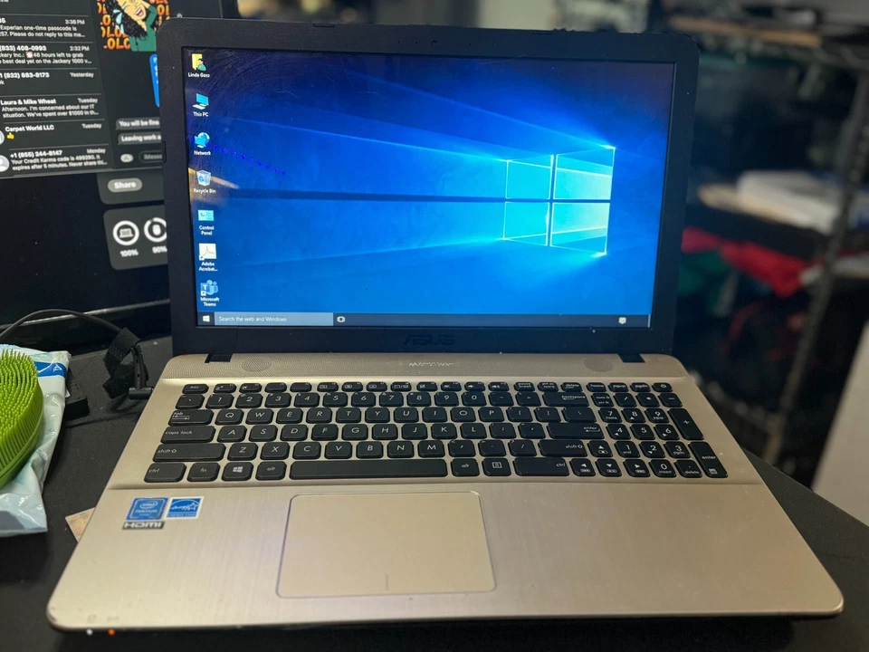 Fijador superior para portátil ASUS X541N 15,6" FUNCIONA necesita algunos artículos pero se enciende. Foto 3 de 4