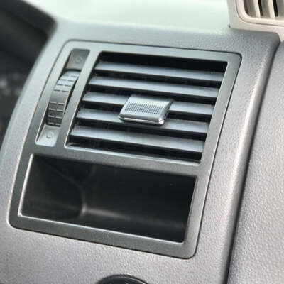 For VW T5, T5.1 Updated Air Vent Tab Replacement (Set of 4) (The Perfect Gift)