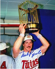 MIKE PAGLIARULO   MINNESOTA TWINS    ACTION SIGNED 8x10