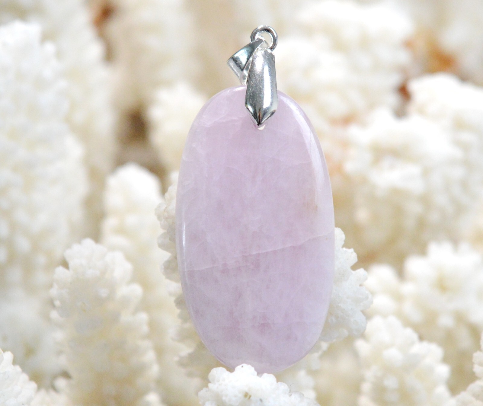 Pendentif kunzite véritable cabochon pierre naturelle Pakistan 52 carats FL39