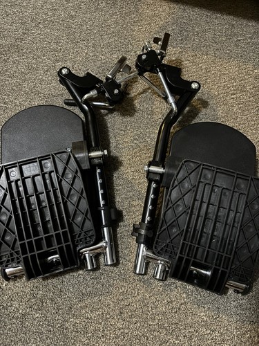 Wheelchair Elevating Legrests with Padded Calf Pads 1 pair - Picture 2 of 2