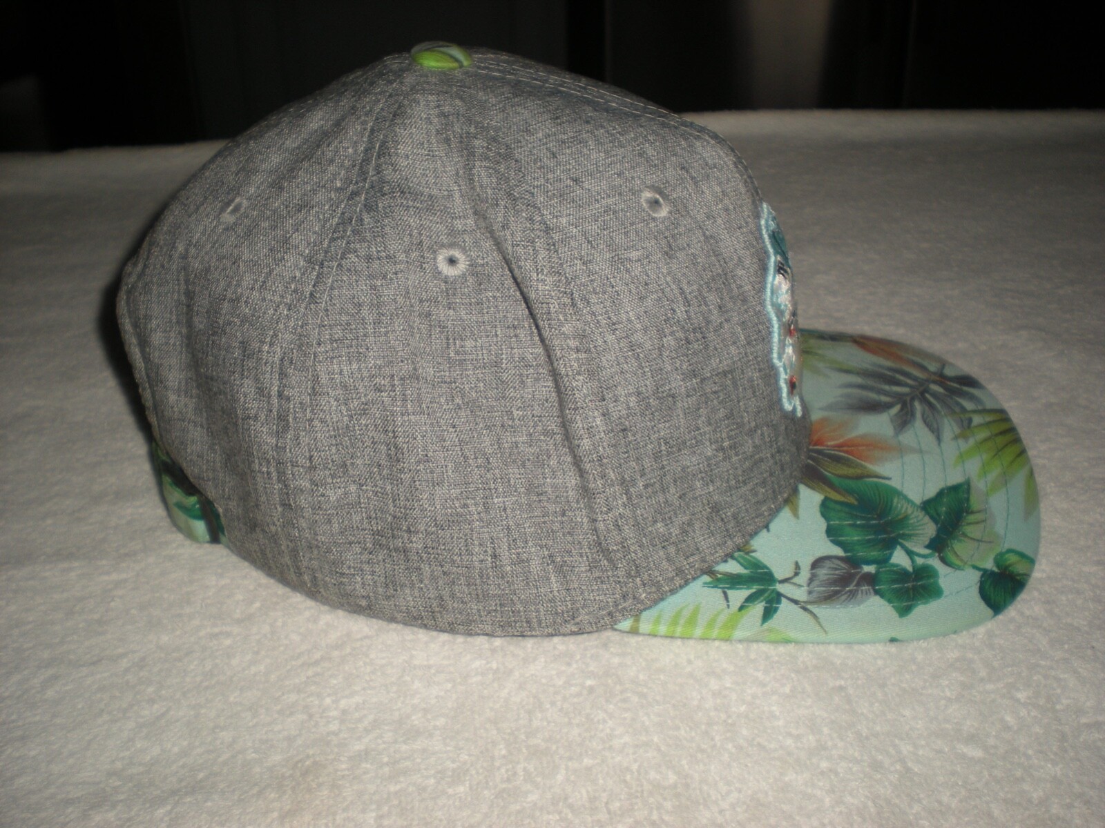 Picture 3 of 8