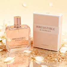 Givenchy Irresistible 2.7oz/ 80ml EDP Eau de Parfum Spray for Women New in Box
