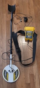 Vintage Garrett Metal Detectors Beach Hunter AT4- Not Tested.