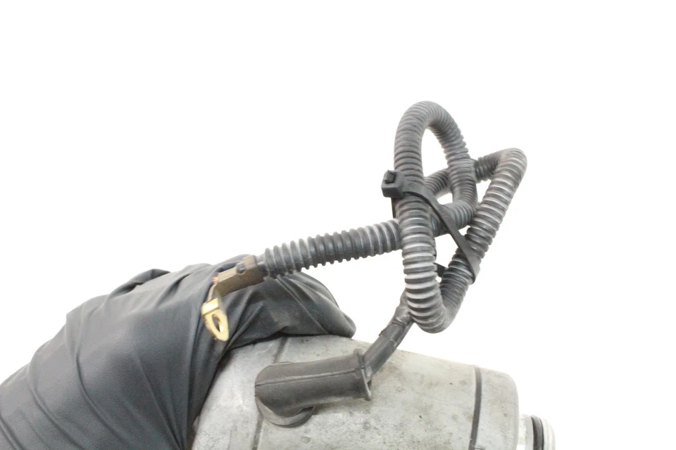 01-05 SUZUKI BANDIT GSF 1200 GSF1200S Starter Foto 4 de 4