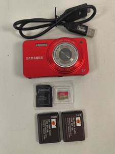 Samsung ST90 14.2MP Digital Camera working Red Samsung 2x Batteries included