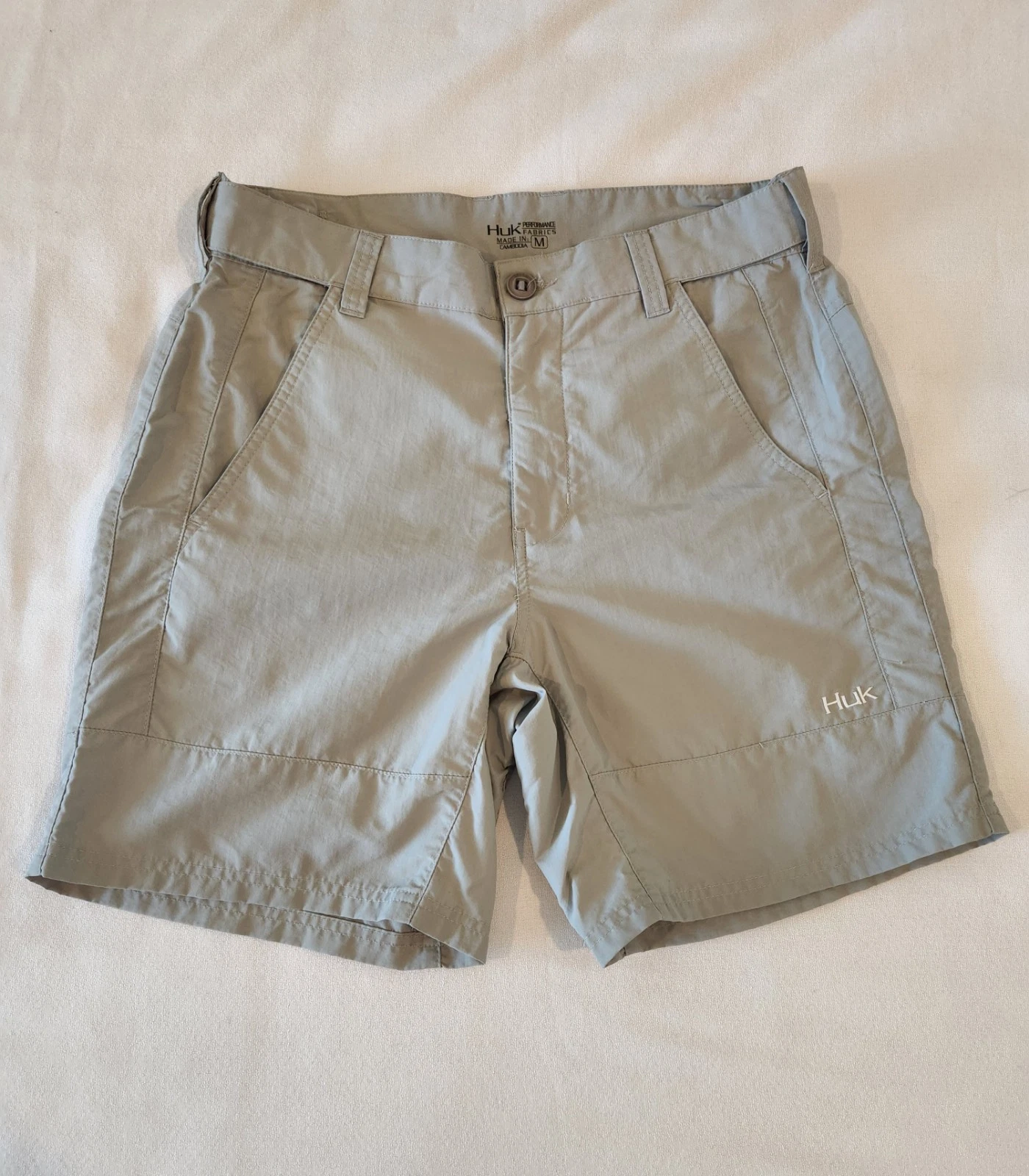 Huk Performance Shorts Men's Med Gray Lightweight Fishing Outdoor Utility Casual
