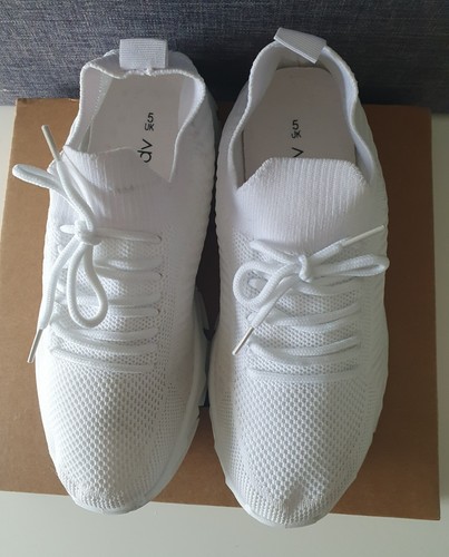 ¡Entrenadores de tela blanca talla 5! - Imagen 3 de 5