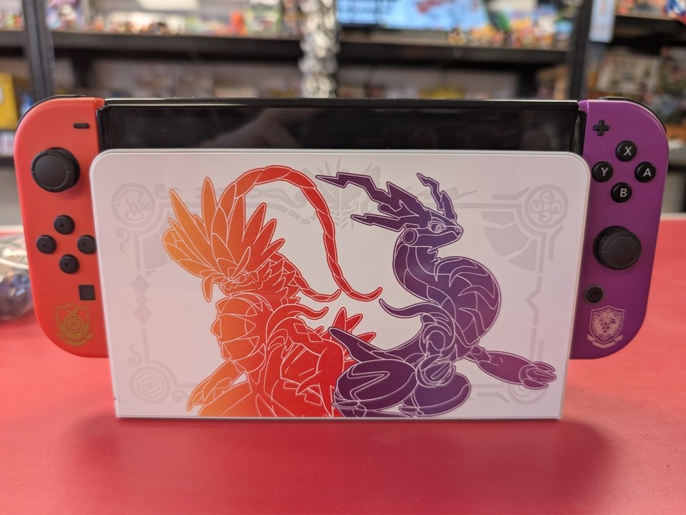Nintendo Switch OLED - Pokemon Scarlatto e Viola Edizione Limitata