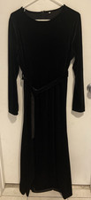 Women's Unbranded Black Velvet-Like Long Dress Size XL Long Sleeves Belted NEW