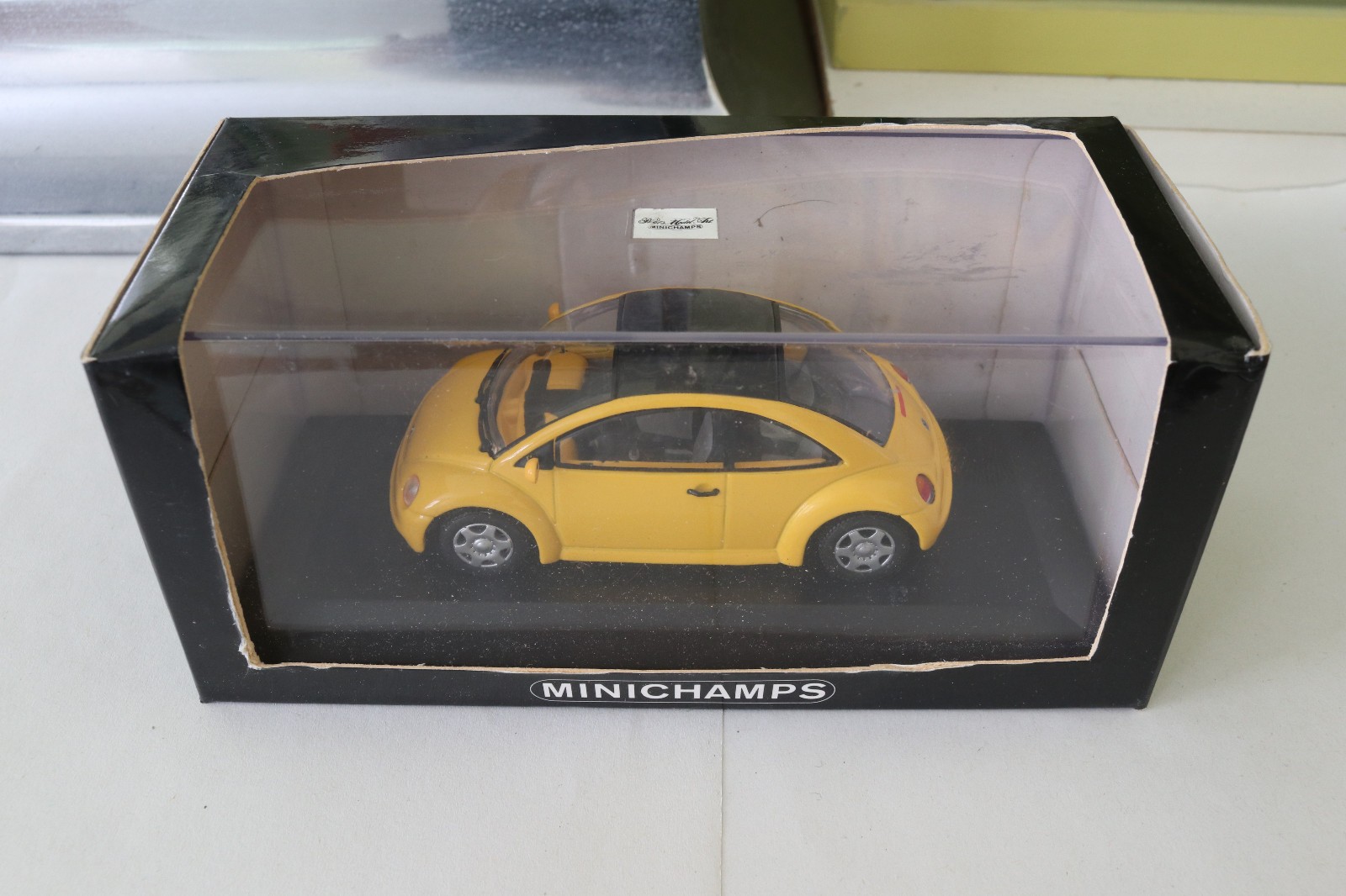 Miniature Volkswagen Coccinelle 1/43 Lledo - édition Limitée Salon Du Jouet Nuremberg 1998 - Neuve Avec Boîte