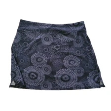 Tranquility by Colorado Clothing Women's Skort Black Mums Print Short Size Small