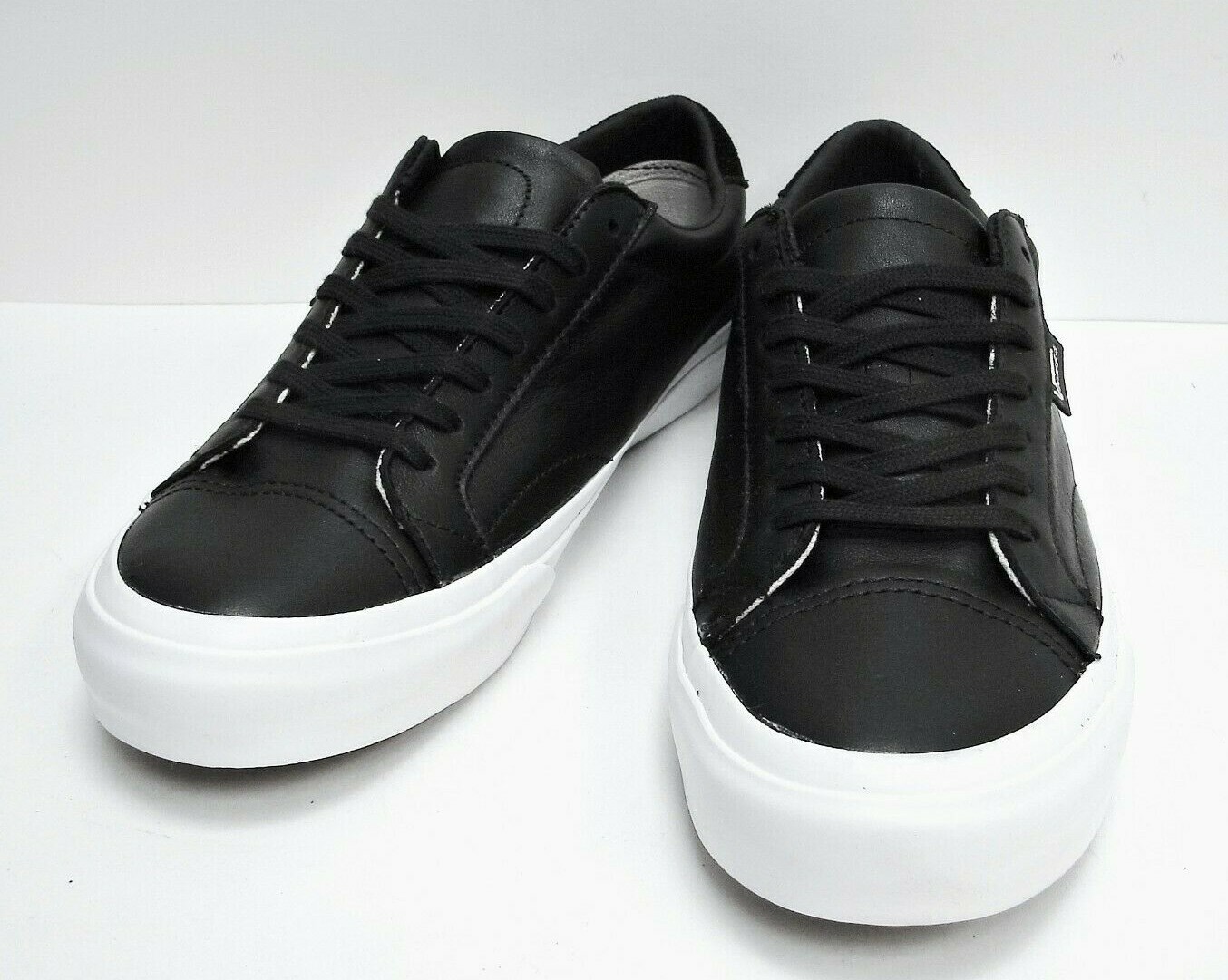 vans court icon black