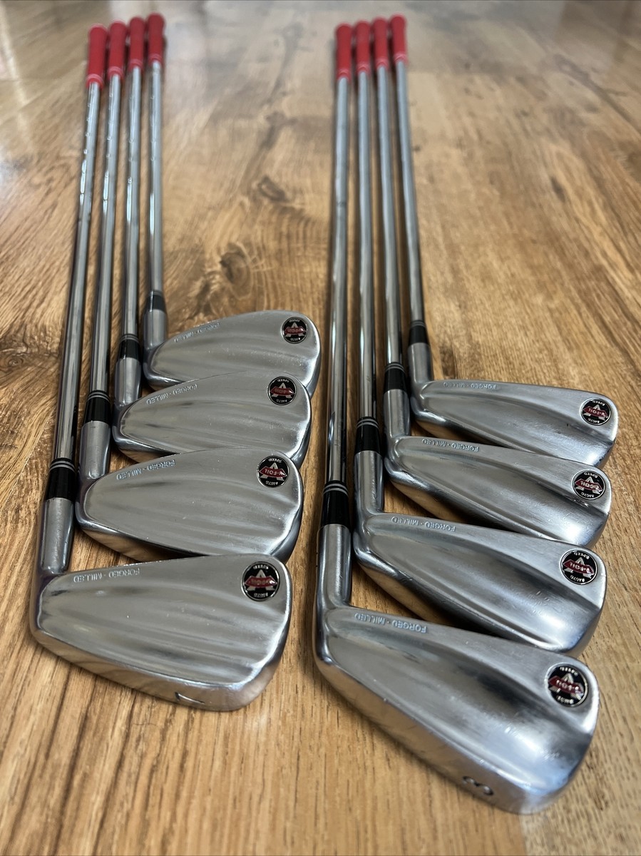 MacGregor V Foil M675 Forged Milled 7 Iron Regular Steel Shaft MacGregor V Foil M675 Forged Milled 7 Iron Regular Steel Shaft