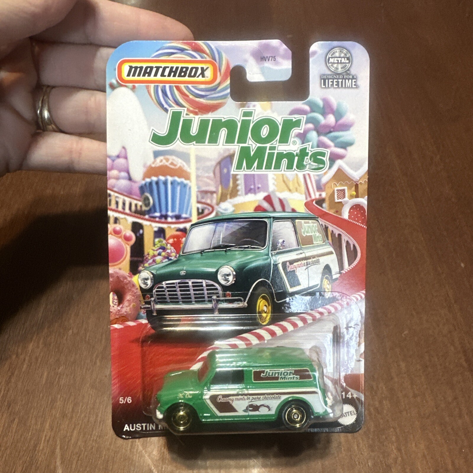 2024 Matchbox Austin Mini Van Green Candy Series Junior Mints Edition
