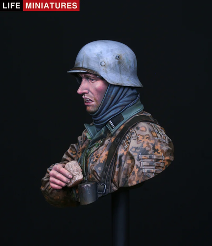 Life Miniatures - Waffen SS Infantryman Ardennes 44 - 1/10th Resin Bust - LMB004 - Picture 9 of 10