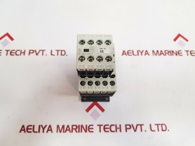Moeller dil m32-xhi22 contactor with dil mp20 aux.block New One without box