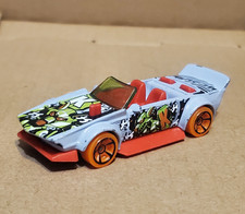 2017 Hot Wheels Track Manga Grey #15/250 HW Art Cars 1/10 FJV95